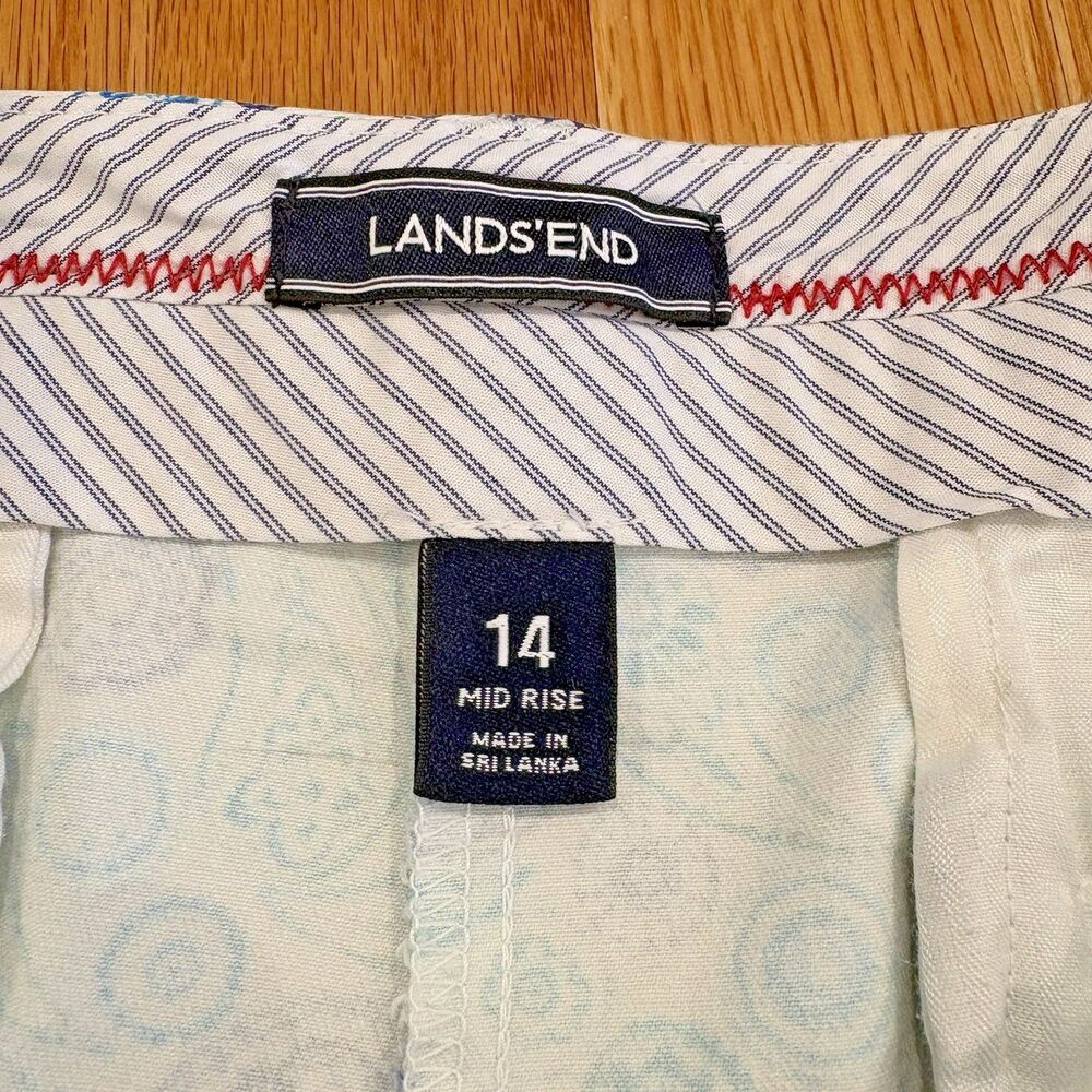Lands End Women's Shorts Size 14 Chino Paisley Cotton Stretch Mid Rise 7" inseam - Picture 10 of 10